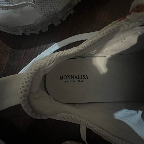 NWOT Monnalisa girls white jeweled leather sneakers. Euro size 36/US 4. - Picture 7 of 7